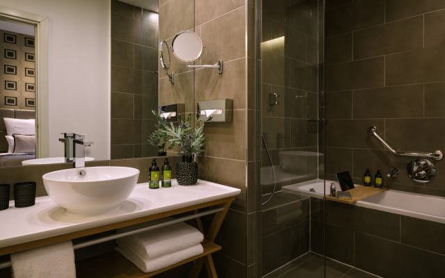 Отель Berlin Potsdamer Platz by Leonardo Hotels