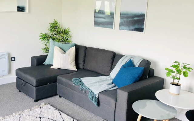 1 & 2 Bedroom Shield House Apartments Sheffield Centre