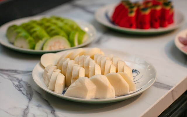 The Secret HaLong Hotel