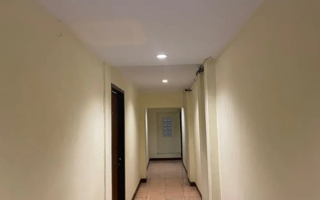 RedDoorz @ Jalan Sam Ratulangi Manado