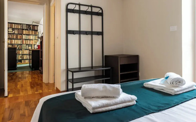Turin Bed & Books by Wonderful Italy