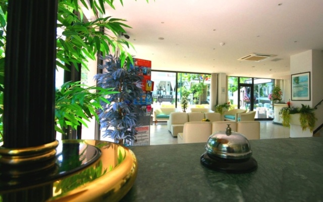 Hotel Locarno