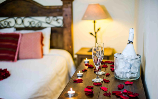 Hotel Meson del Valle by AHS