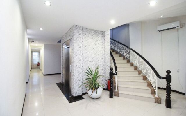 Airy Thamrin Gandhi Medan