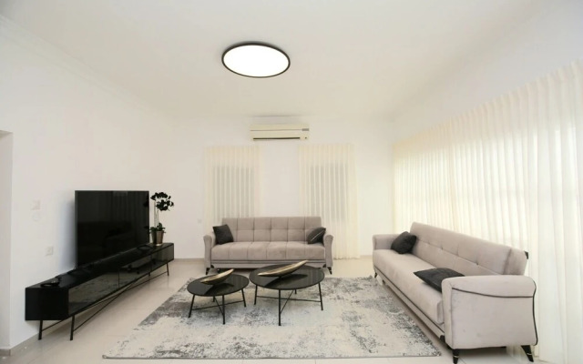 City center relax apartment