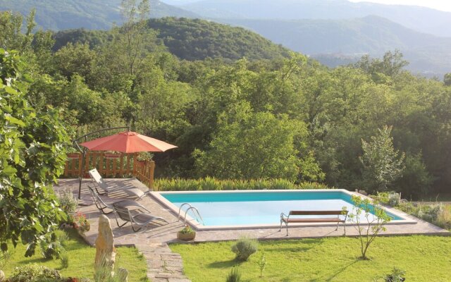 Holiday Home Mavrici - Two Bedroom Holiday Home with Pool