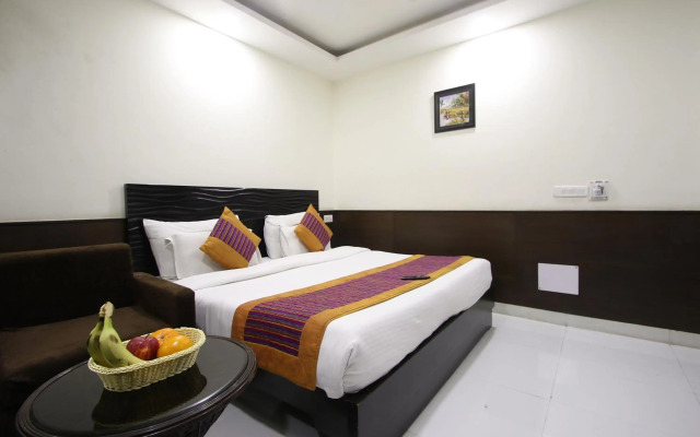 Hotel Hill Palace
