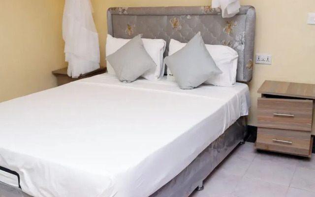 Royal Links Apartments Nyali