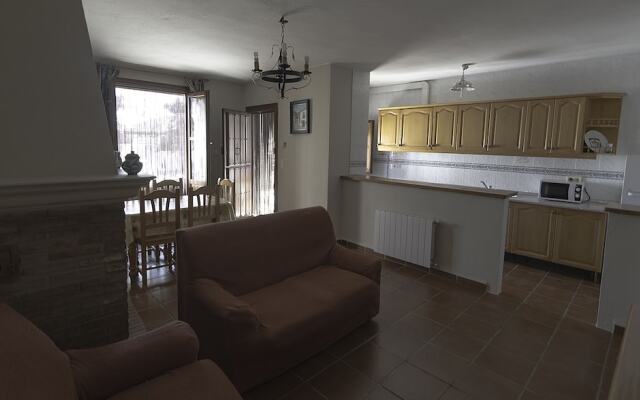 Apartamentos Rurales Las Chimeneas