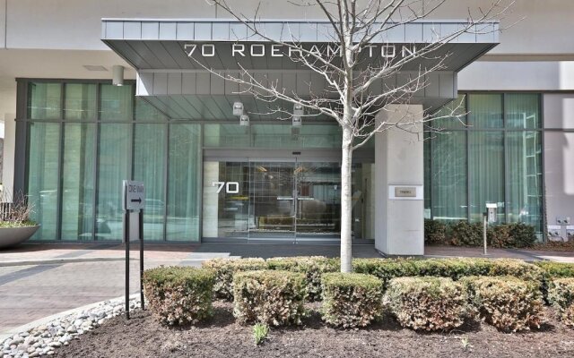 Republic on Roehampton Avenue - Furnished Apartments
