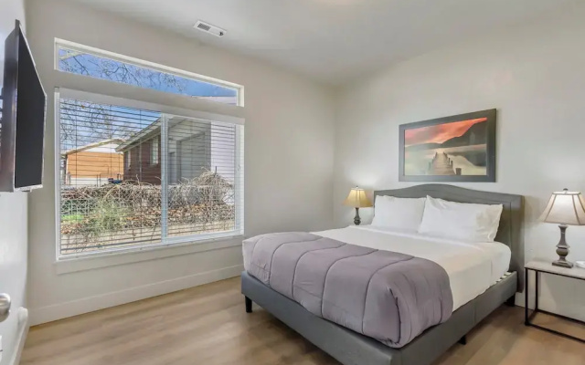 Hill Field Stays by Cloud Dream Homes