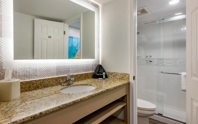 Dolphin Sands Clearwater Beach, an Ascend Collection Hotel