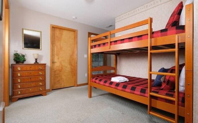 At Last 2 Bedroom Home by RedAwning