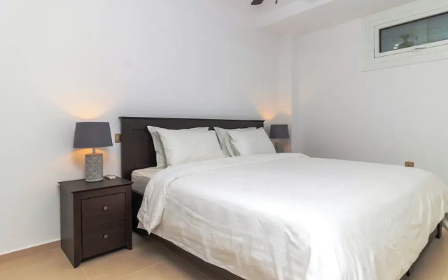 Kbel sea View Villa, Private Pool, Sleeps8, Garden