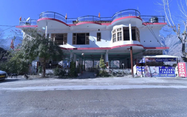 OYO 24873 Hotel Rama Palace