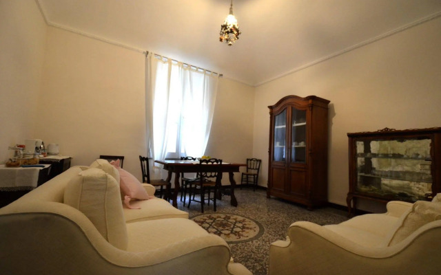 Napione25