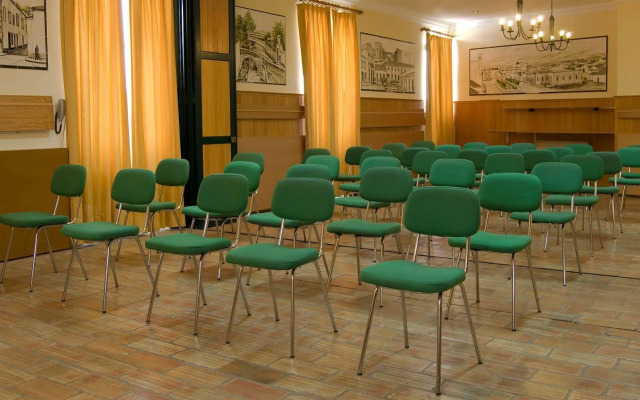 Loule Jardim Hotel