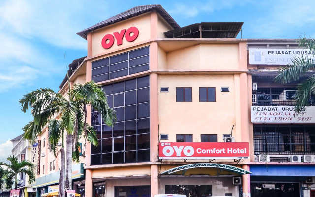 Super OYO 828 Comfort Hotel Shah Alam