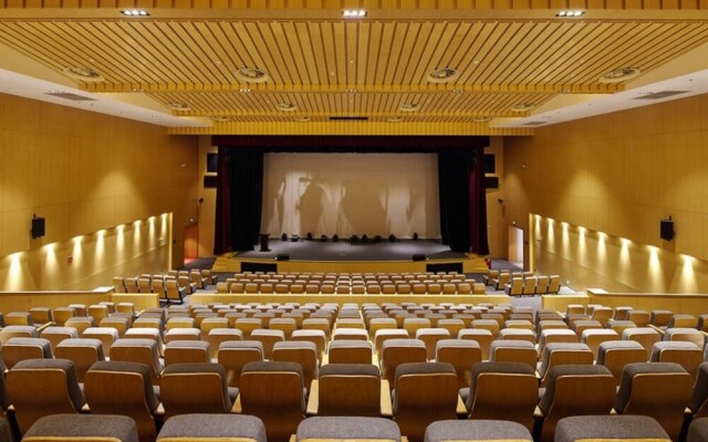 Sunshine International Conference Center