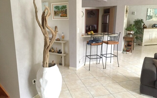 Villa With 3 Bedrooms in Sainte-maure-de-peyriac, With Private Pool, E