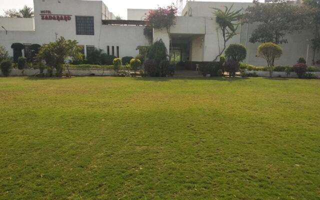 Hotel Sadanand