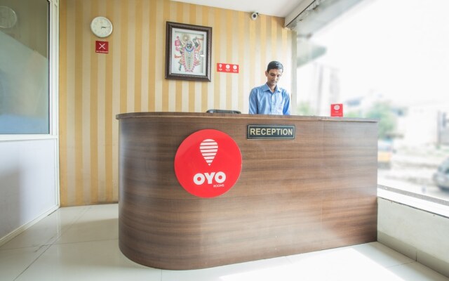 OYO 7421 Hotel Relex