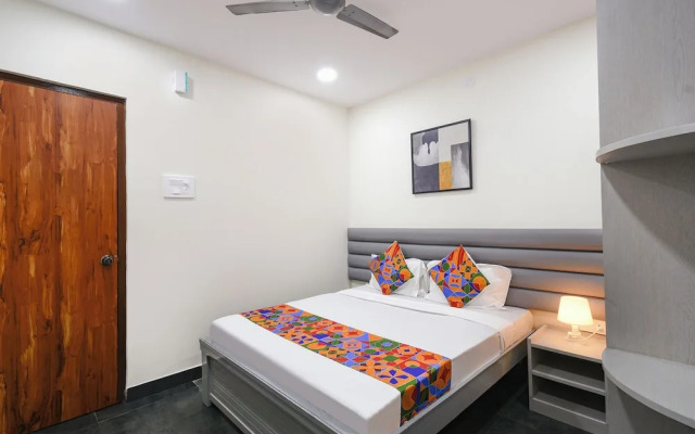 Fabhotel Yendluri'S Abode