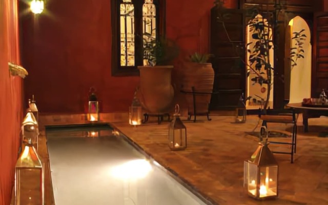 Riad Honey