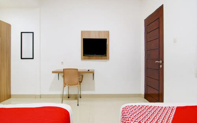 The Shine Residence by OYO Rooms