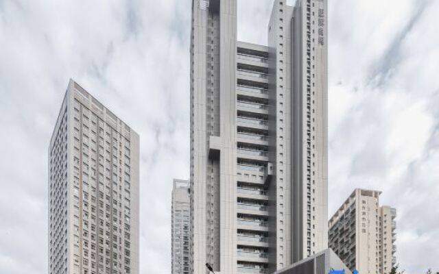 Yunding Executive Apartment (Shenzhen Nanshan Subway Station Coast City)