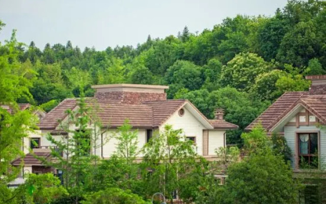 Wuyi Shanshuizhuang Inn