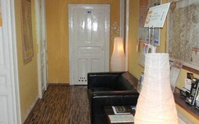 Hostel Folklor