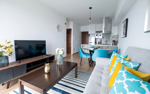 Classy 1 BR Barranco Apartment High Floor