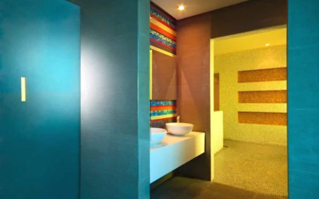 Hues Boutique Hotel