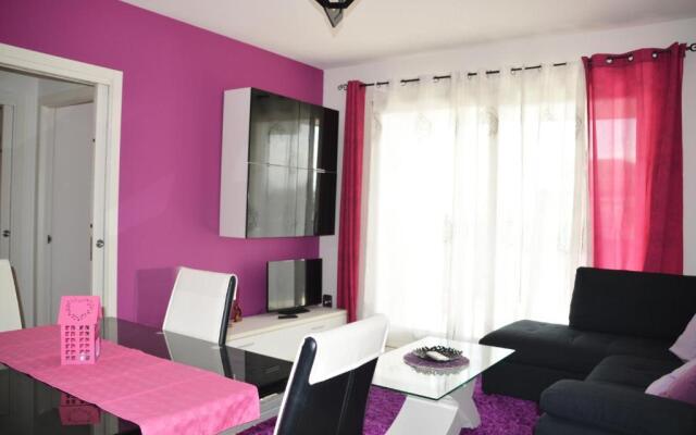 Valery House