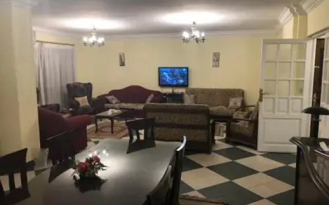 Three bedrooms apartment Degla Maadi