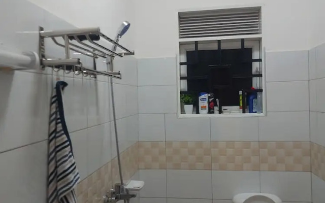 Beautiful 2-bed Apartment in Akright City Bwebajja