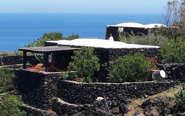 Agriturismo Cala Cottone - Dammuso U' Macasenu