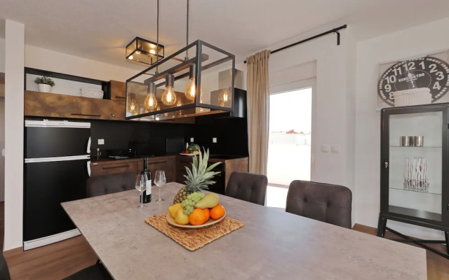 Serene Villa in Seline With Private Swimming Pool