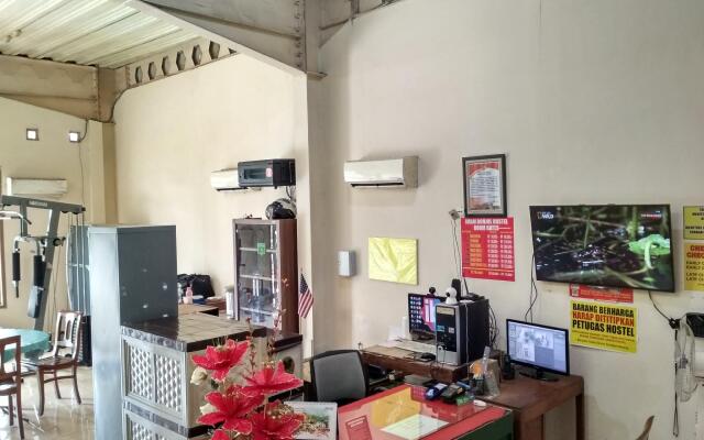 Imam Bonjol Hostel