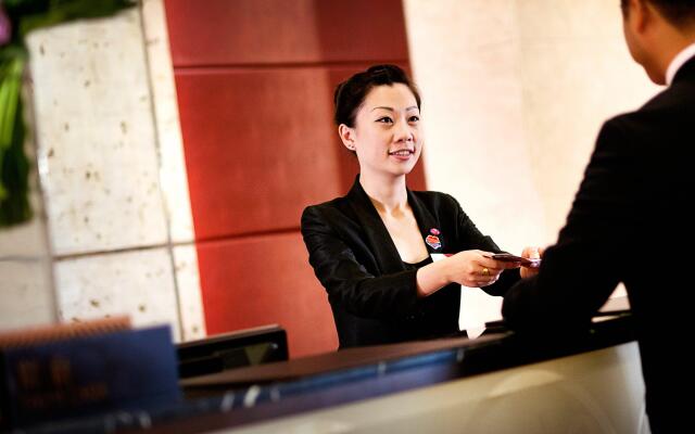 Crowne Plaza Shanghai Xiayang Lake by IHG