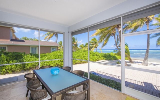 Iggy Blue by Grand Cayman Villas & Condos
