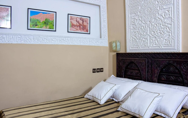 Hotel Azoul
