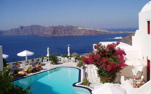 Nikos Villas Oia Hotel