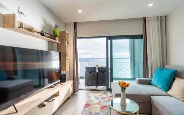 Sea View Balcony by Madeira Sun Travel