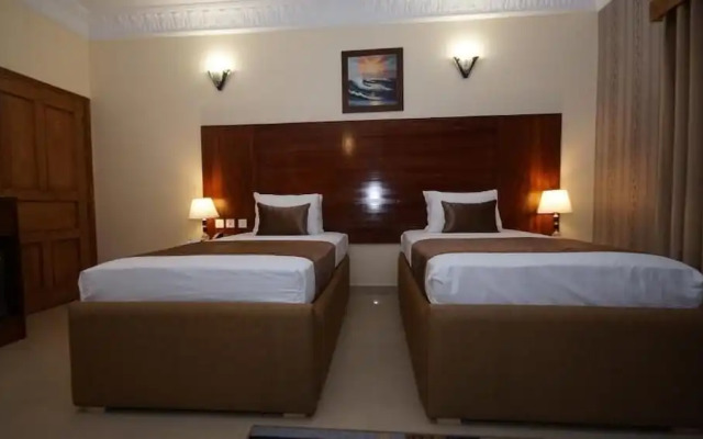World Inn Karachi