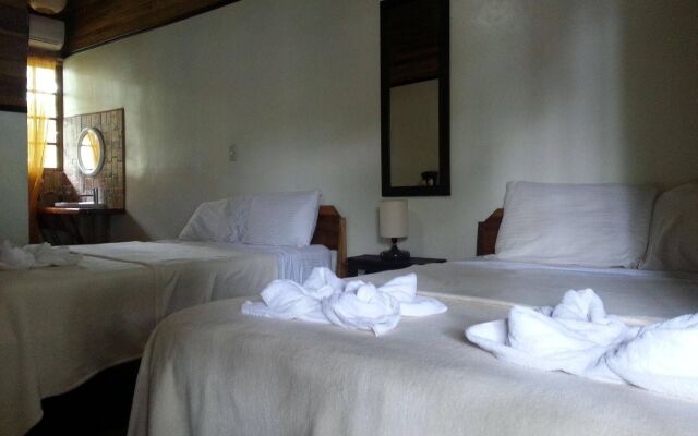 Lizard King Hotel & Suites