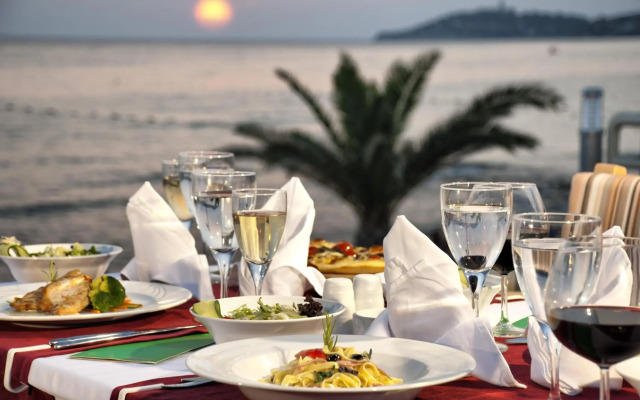 Ephesia Holiday Beach Club