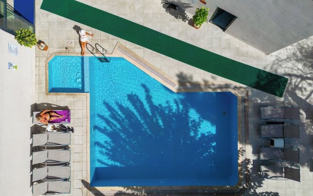 Emilia Hotel
