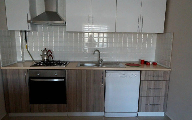 Hayat Home Suite